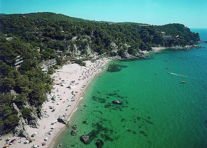 Cala Llevado Апартаменты Тосса-де-Мар