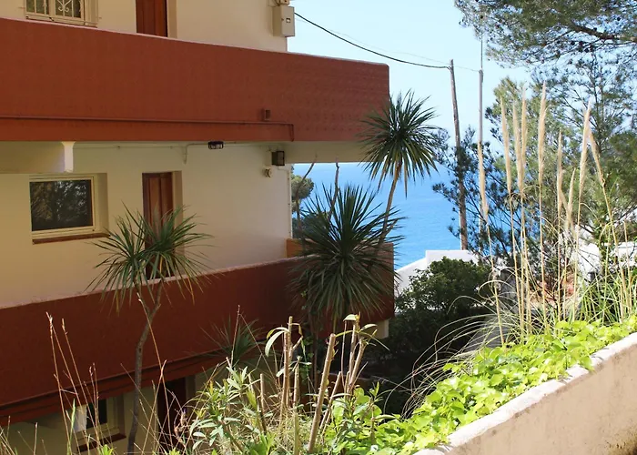 Cala Llevado *