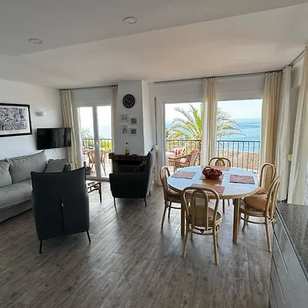 Cala Llevado *