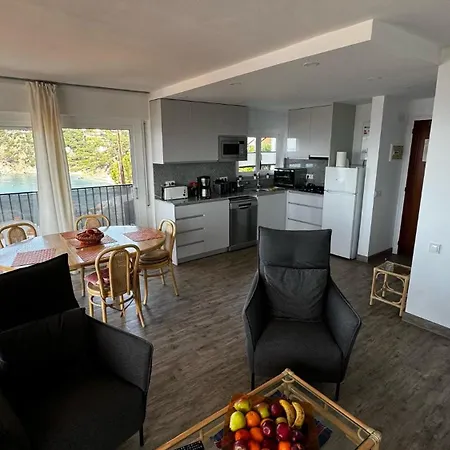 Cala Llevado Apartment *