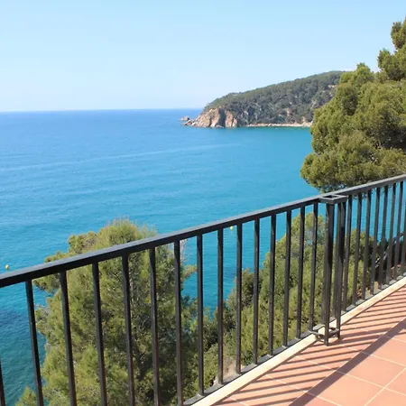 Cala Llevado