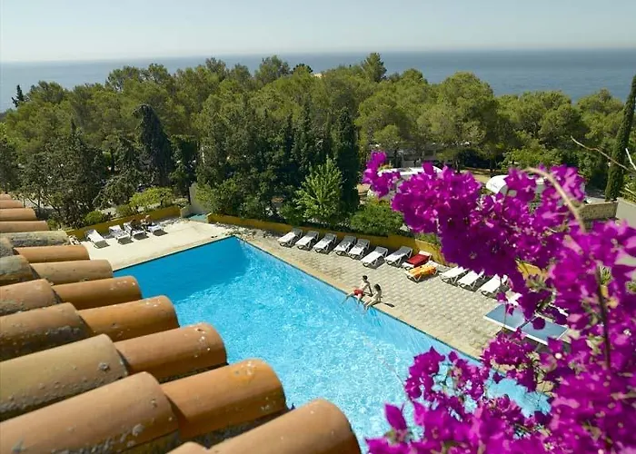 Cala Llevado
