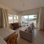 Cala Llevado Apartman *